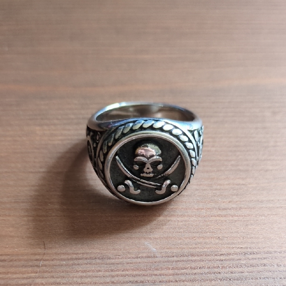 Men's Steel Skull & Crossbones Signet Ring - Pirate Design